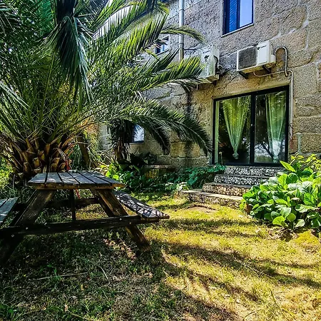 Pensionat Quinta Sarnadela - Private With Shared Kitchen *